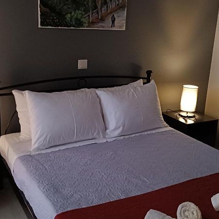 Andros Guesthouses Exterior photo